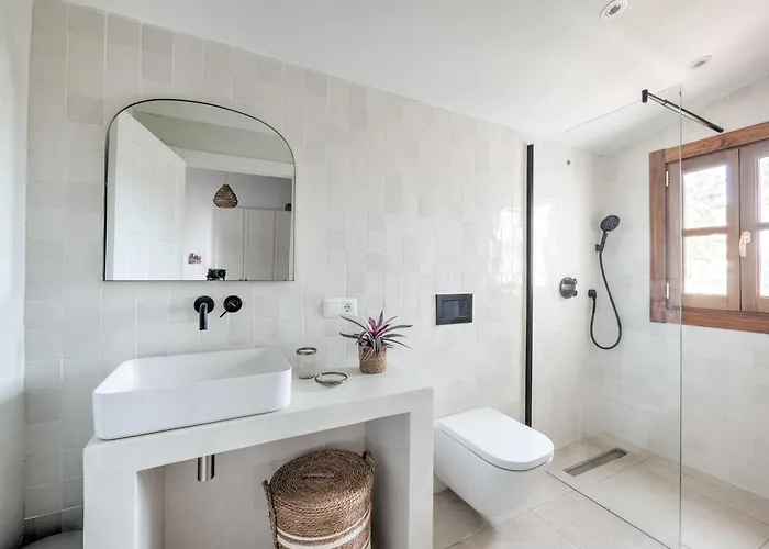 In Mediterranean Style With Private Pool Ferienhaus Nerja